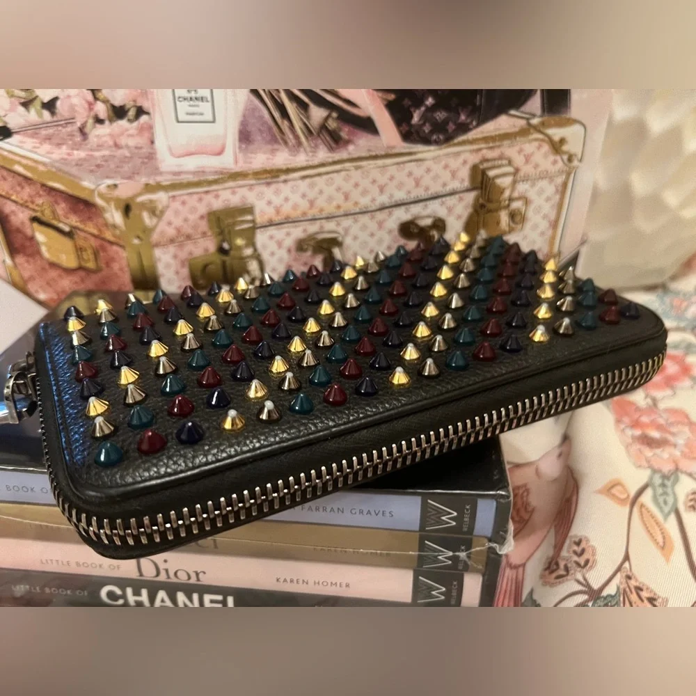 CHRISTIAN LOUBOUTIN Panettone wallet EMPIRE SPIKES in black/multi - Picture 2 of 11